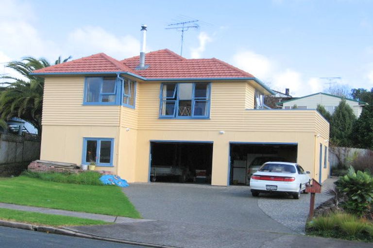 Photo of property in 25 Gilshennan Valley, Red Beach, 0932