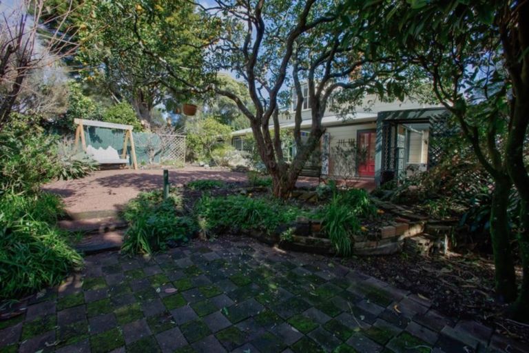 Photo of property in 50 Cromwell Street, Mount Eden, Auckland, 1024