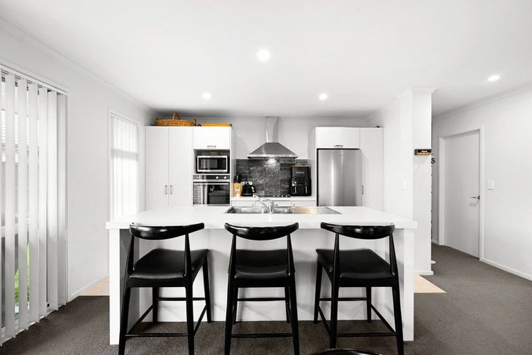 Photo of property in 19 Ladeira Place, Fitzroy, Hamilton, 3206