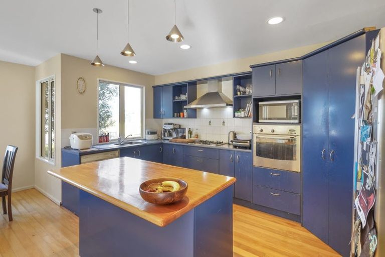 Photo of property in 4 Dunkeld Lane, Redcliffs, Christchurch, 8081