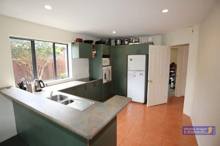 Photo of property in 107a Peverel Street, Riccarton, Christchurch, 8041