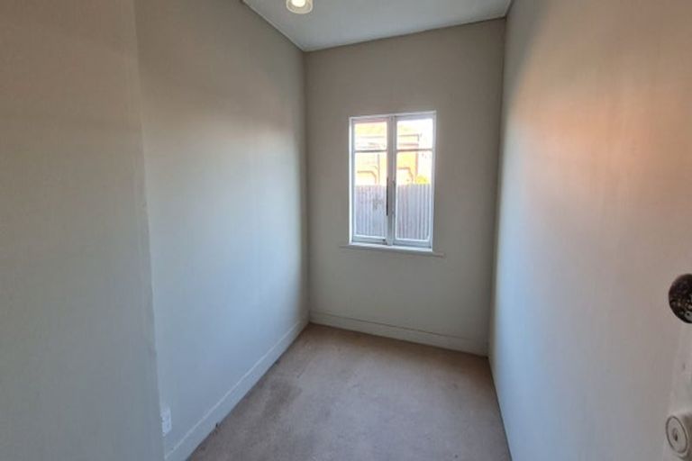 Photo of property in 2/23 Coronation Road, Papatoetoe, Auckland, 2025