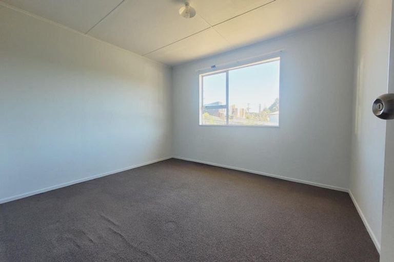 Photo of property in 139 Driver Crescent, Cannons Creek, Porirua, 5024