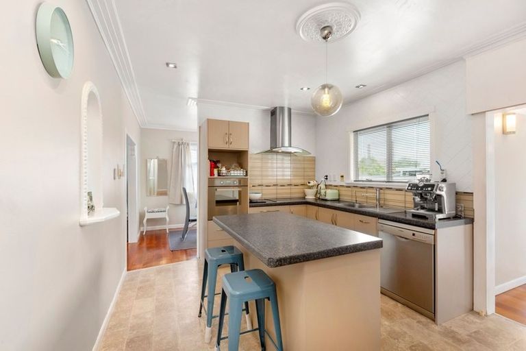 Photo of property in 191 Hakanoa Street, Huntly, 3700