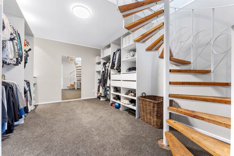 Photo of property in 15 Reynolds Place, Torbay, Auckland, 0630