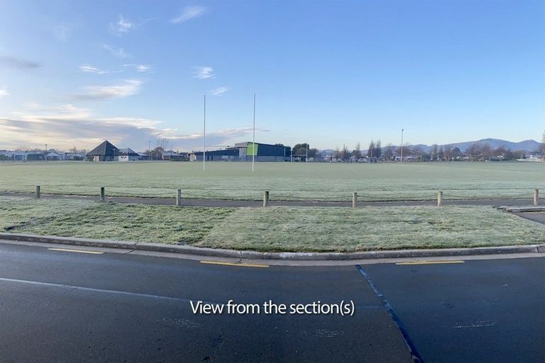 Photo of property in 21 Ben Rarere Avenue, Aranui, Christchurch, 8061