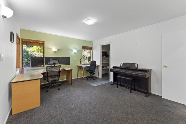 Photo of property in 66 Holborn Drive, Stokes Valley, Lower Hutt, 5019