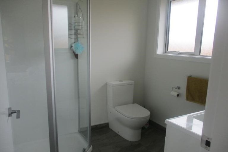 Photo of property in 53 Seagrass Place, Otaki Beach, Otaki, 5512