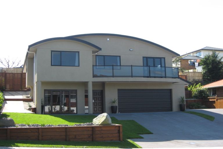 Photo of property in 14 Cannon Street, Westown, New Plymouth, 4310