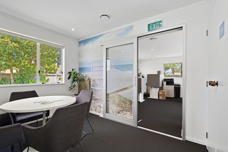 Photo of property in 89 Domain Road, Papamoa Beach, Papamoa, 3118