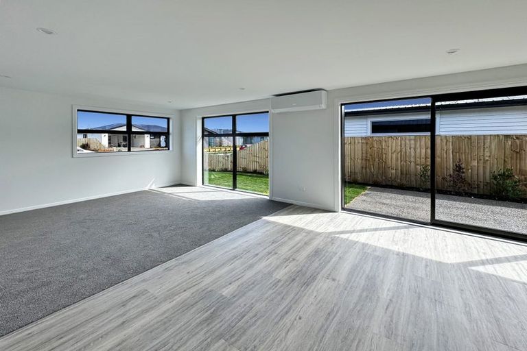 Photo of property in 9 Mackinnon Street, Marshland, 8083