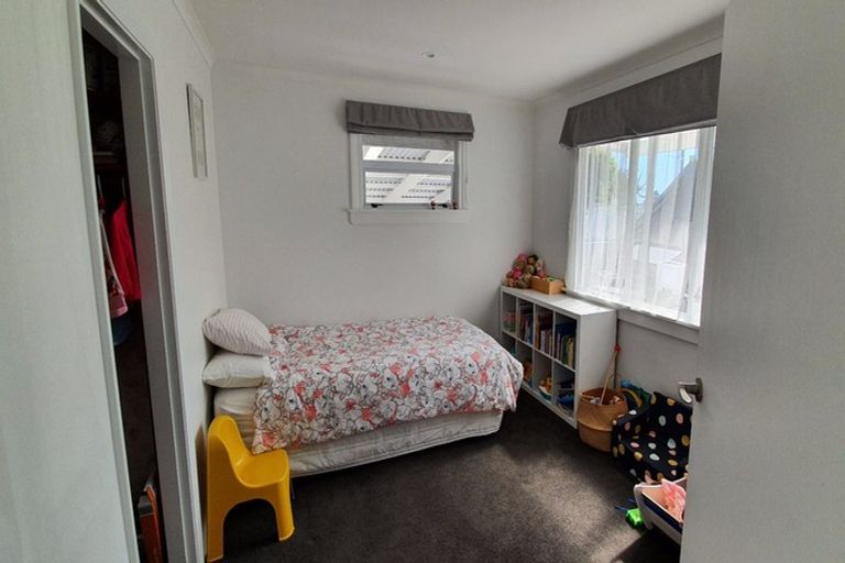 Photo of property in 7 Raniera Street, Glen Avon, New Plymouth, 4312
