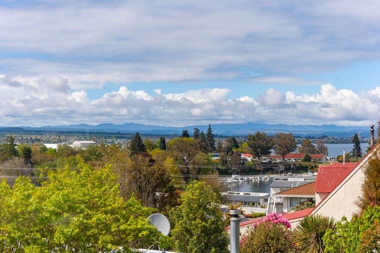 Photo of property in 1/11 Kaihua Road, Nukuhau, Taupo, 3330