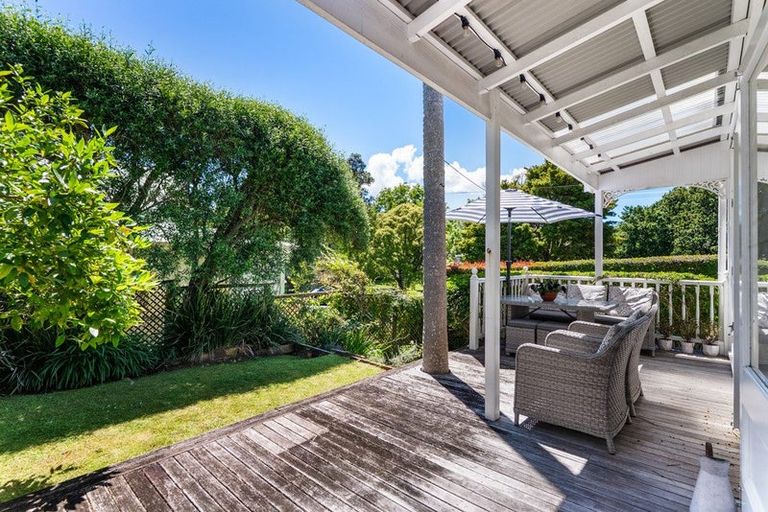 Photo of property in 31 Shoal Bay Road, Devonport, Auckland, 0624
