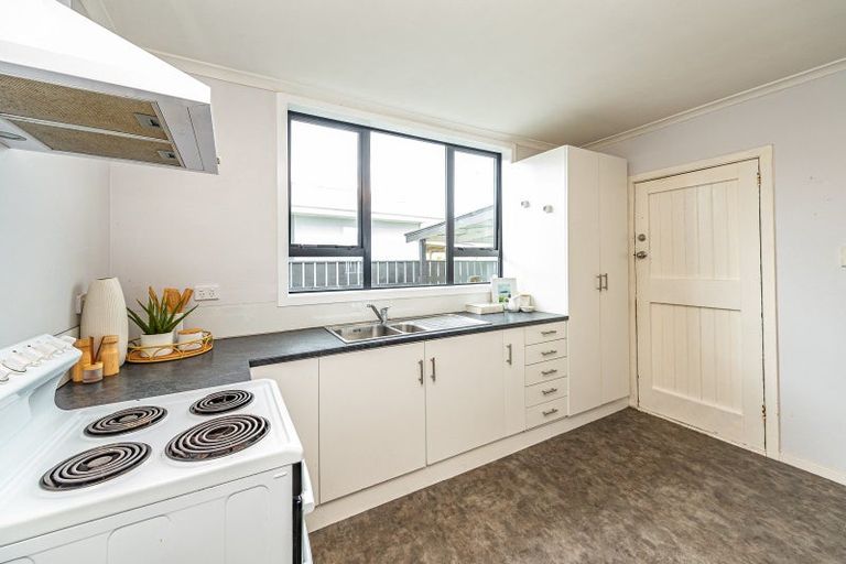 Photo of property in 18b Mosston Road, Castlecliff, Whanganui, 4501