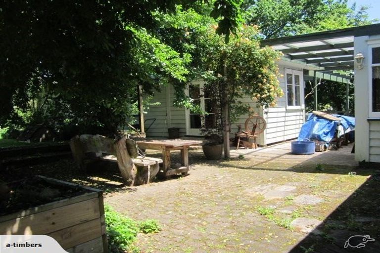 Photo of property in 8 Barnett Street, Putaruru, 3411