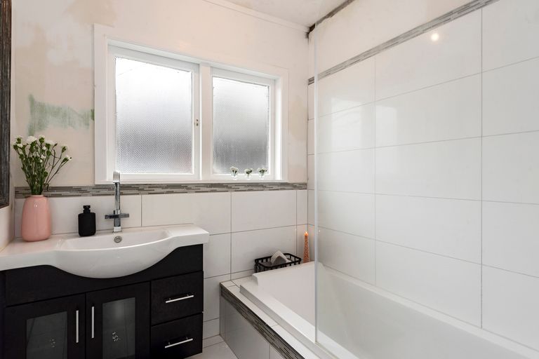 Photo of property in 80 Knighton Road, Hillcrest, Hamilton, 3216