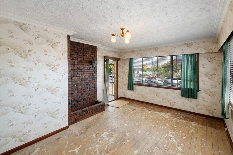 Photo of property in 76 Mackworth Street, Woolston, Christchurch, 8062