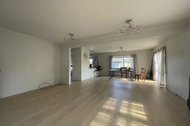 Photo of property in 31 Crestview Place, Browns Bay, Auckland, 0630