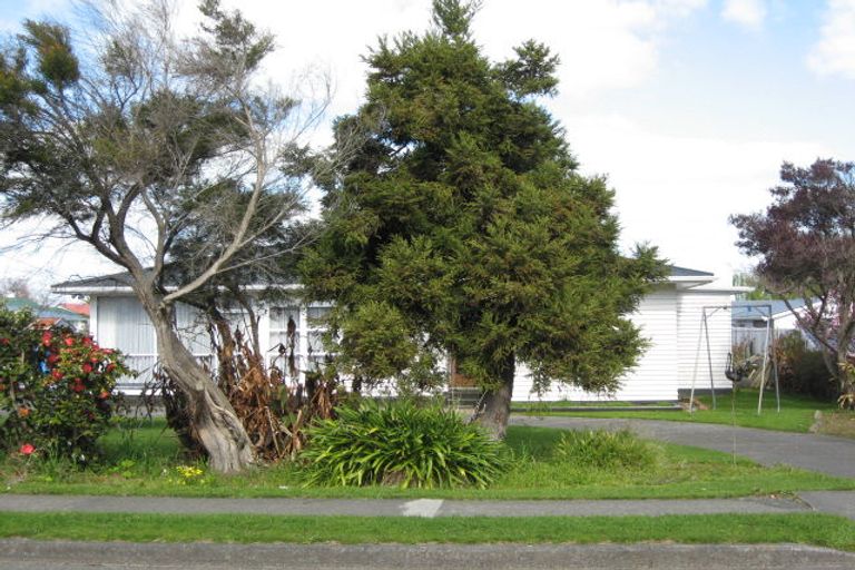 Photo of property in 5 Flower Street, Bulls, 4818