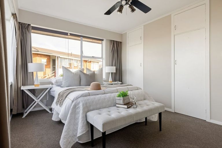 Photo of property in 190 Sandwich Road, St Andrews, Hamilton, 3200