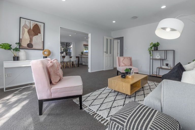 Photo of property in 2b Observatory Close, Whitby, Porirua, 5024