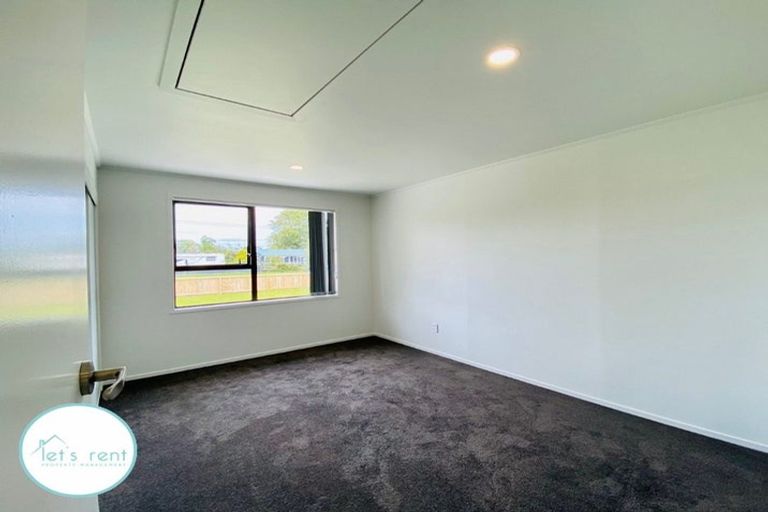 Photo of property in 12 Fourth View Avenue, Beachlands, Auckland, 2018