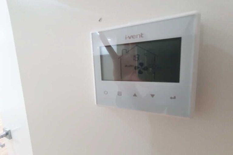 Photo of property in 83a Glengarry Road, Glen Eden, Auckland, 0602