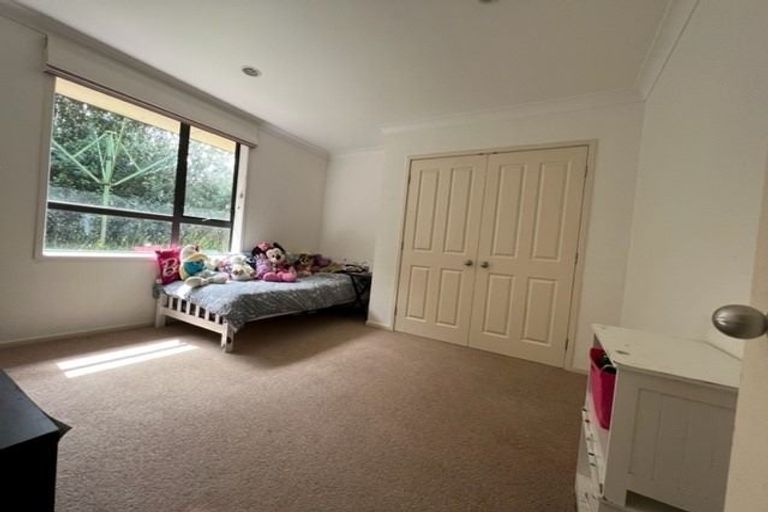 Photo of property in 8 Lucas Way, Albany, Auckland, 0632