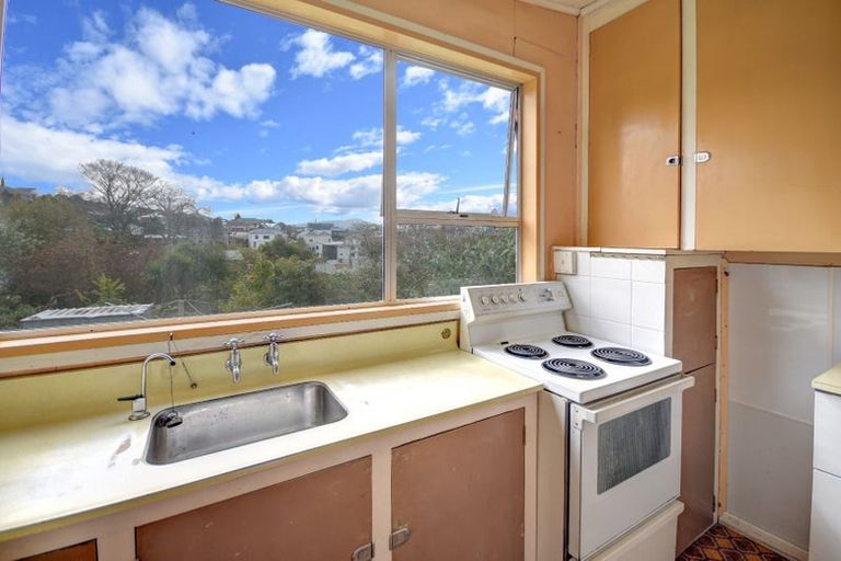 Photo of property in 18 Galloway Street, Mornington, Dunedin, 9011