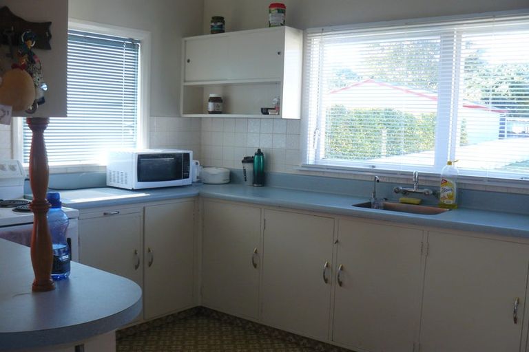 Photo of property in 6 Cautley Street, Richmond, 7020