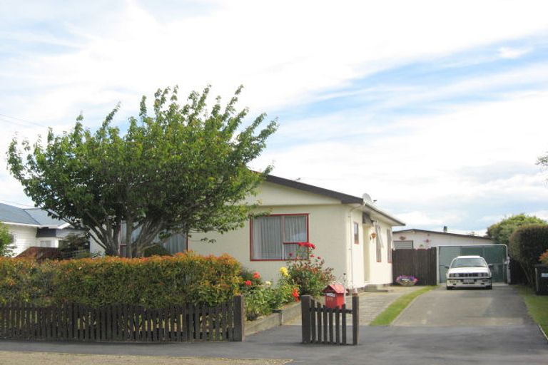 Photo of property in 118 Mackenzie Avenue, Woolston, Christchurch, 8023
