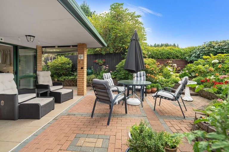 Photo of property in 7 Caulfield Place, Pukehangi, Rotorua, 3015