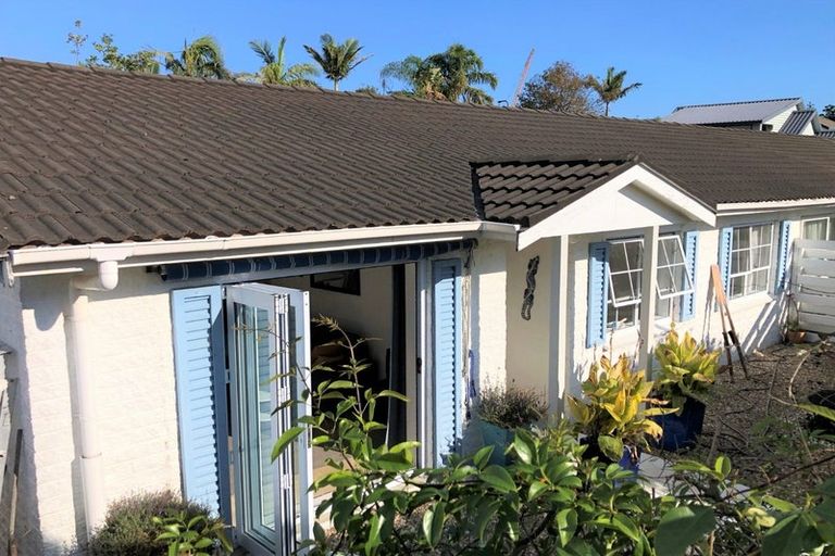 Photo of property in 2/55 Lake Road, Devonport, Auckland, 0624