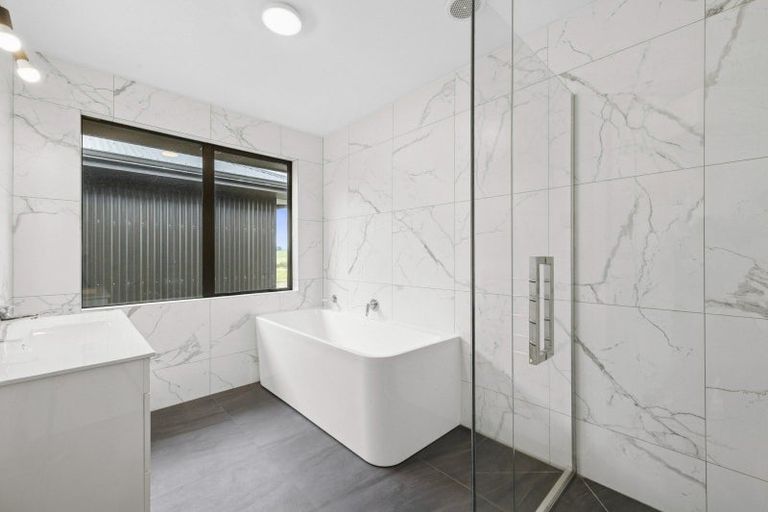 Photo of property in 30b Moeraki Boulders Road, Moeraki, Palmerston, 9482