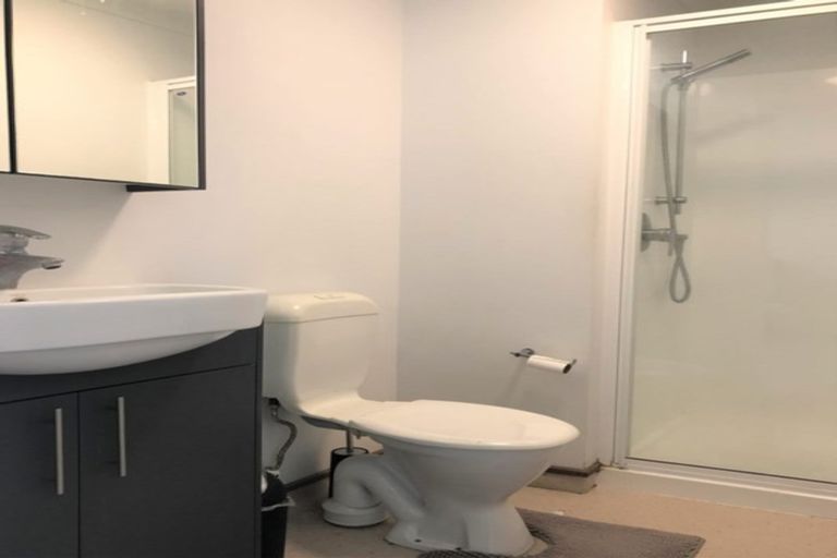 Photo of property in Monvie Apartments, 606/15 Holland Street, Te Aro, Wellington, 6011