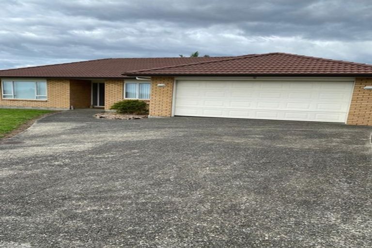 Photo of property in 13 Ludlow Place, Pukekohe, 2120