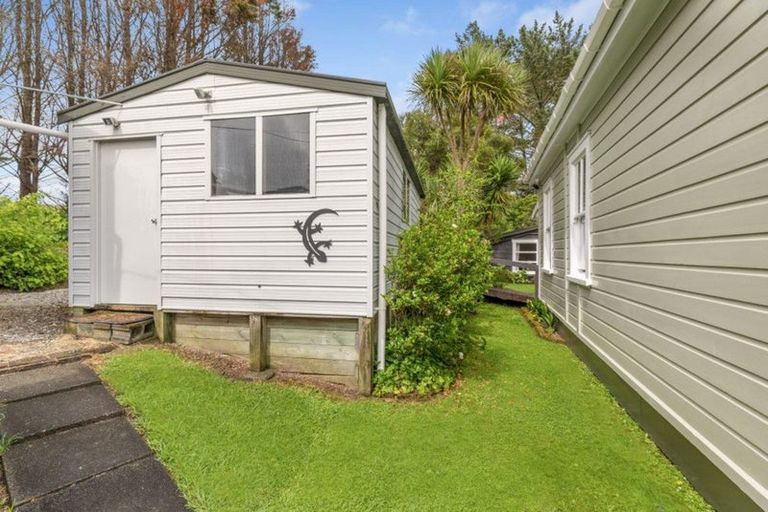 Photo of property in 72 Oneriri Road, Kaiwaka, 0573