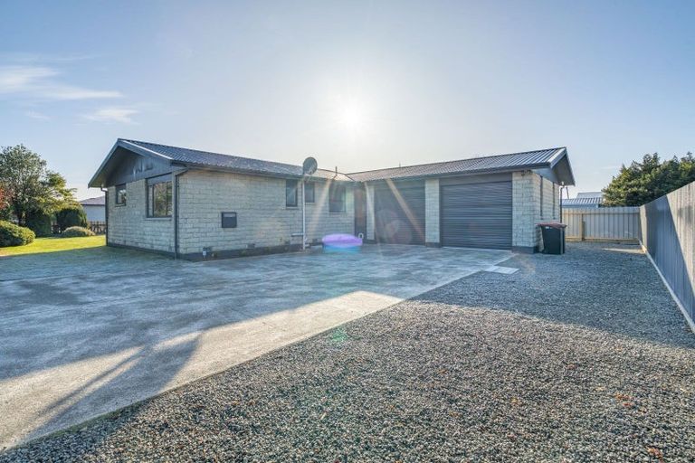 Photo of property in 143 Great North Road, Winton, 9720