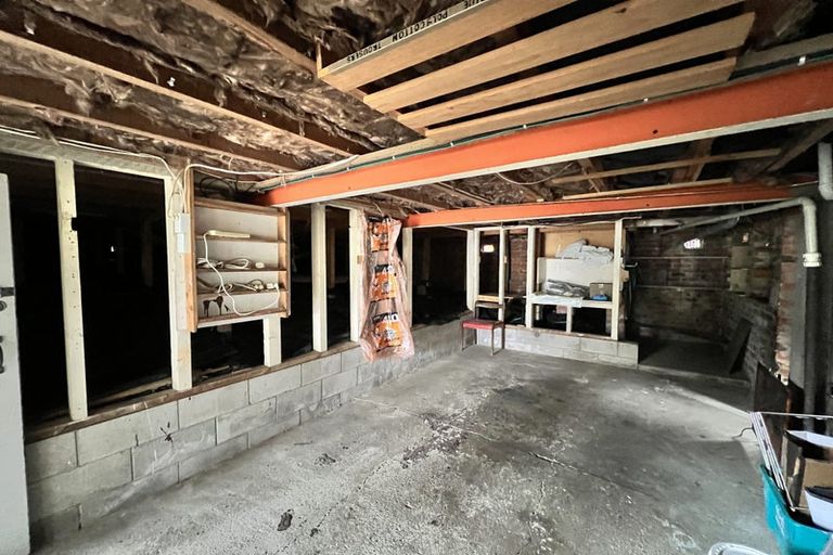 Photo of property in 4 Blenheim Street, Glenfield, Auckland, 0629