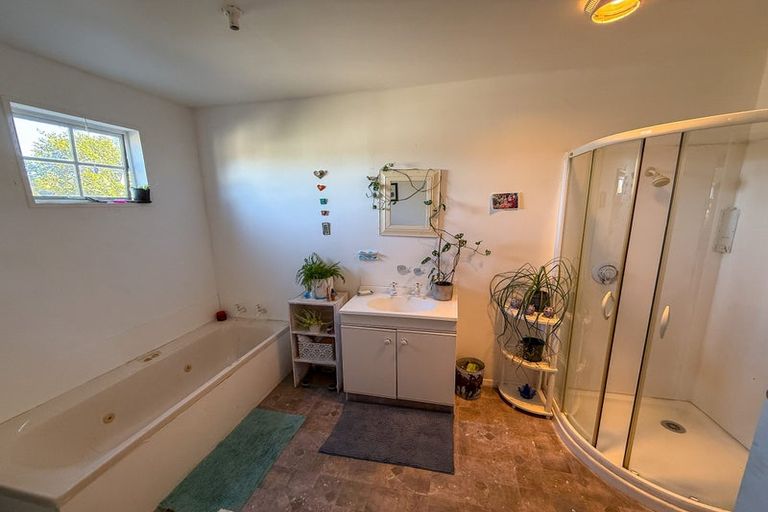 Photo of property in 188 Abel Tasman Drive, Takaka, 7183