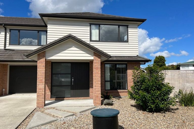 Photo of property in 11a Mangos Place, Pakuranga, Auckland, 2010