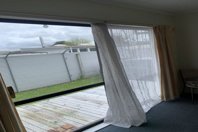 Photo of property in 4/554 Ruahine Street, Hokowhitu, Palmerston North, 4410