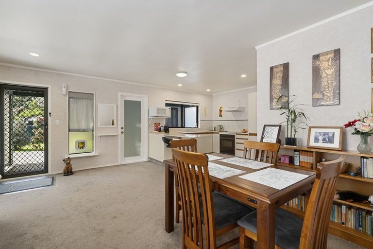 Photo of property in 86 Elizabeth Street, Waikanae, 5036