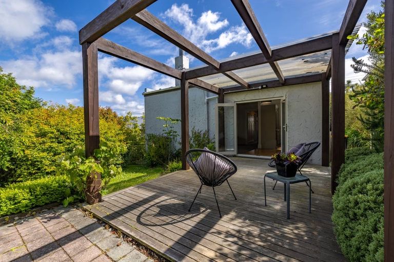 Photo of property in 15 Mataora Road, Kenmure, Dunedin, 9011