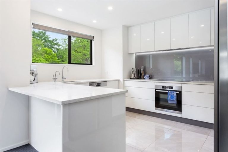 Photo of property in 109 Deans Avenue, Riccarton, Christchurch, 8011