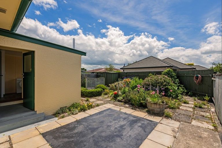Photo of property in 21 Rata Street, Roslyn, Palmerston North, 4414