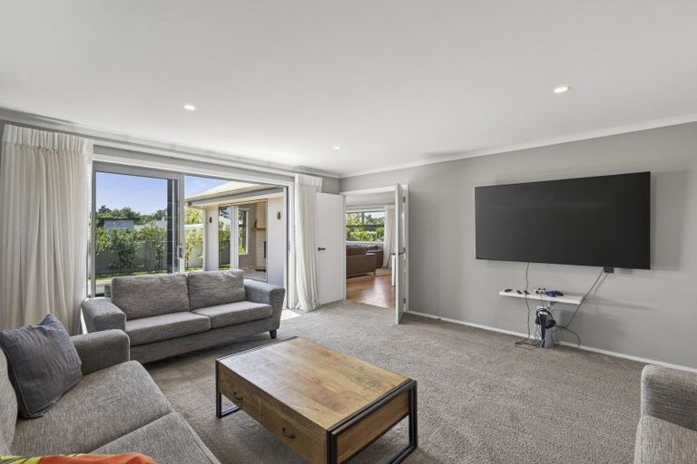 Photo of property in 22 Smith Street, Lepperton, New Plymouth, 4373