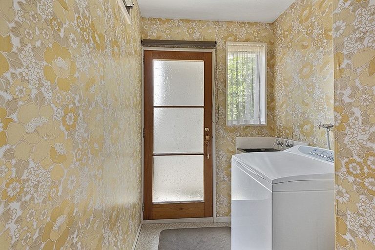 Photo of property in 2/61 Sarabande Avenue, Redwood, Christchurch, 8051