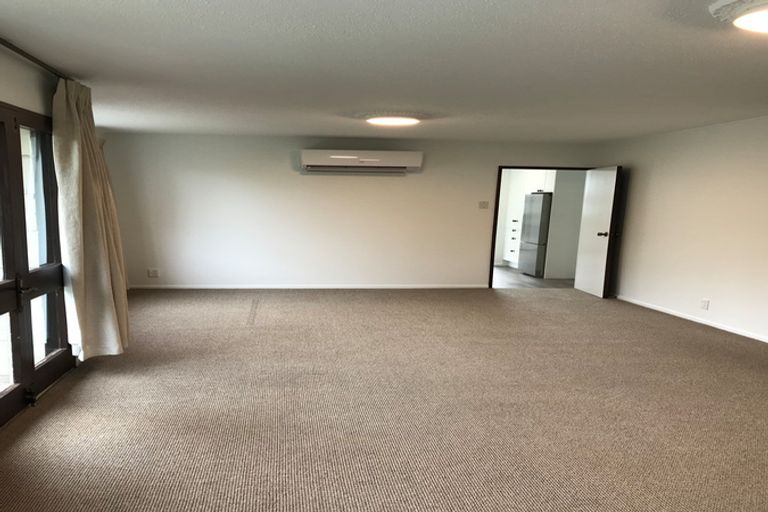 Photo of property in 28 Drivers Road, Maori Hill, Dunedin, 9010